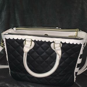 BETSEY JOHNSON- crossbody satchel